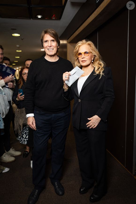 Exclusif - Sylvie Vartan et son mari Tony Scotti - Masterclass de Sylvie Vartan au Palais des Congrès à Paris le 12 mai 2026. 

© Julien Sarkissian/Bestimage