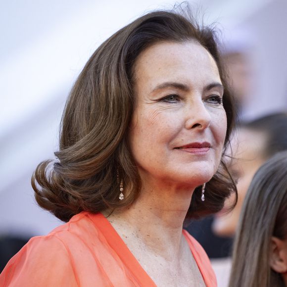 Carole Bouquet - Montée des marches du film « Le comte de Monte-Cristo » lors du 77ème Festival International du Film de Cannes, au Palais des Festivals à Cannes. Le 22 mai 2024

© Olivier Borde / Bestimage