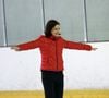 Et si Nathalie Péchalat tient tant à s'entraîner c'est qu'elle prépare un projet d'envergure baptisé Lap on Ice, prévu en Laponie finlandaise.

Nathalie Péchalat avec des enfants avant le spectacle avec l'équipe de France de patinage à Boulogne-Billancourt le 26 avril 2014.

© Bestimage