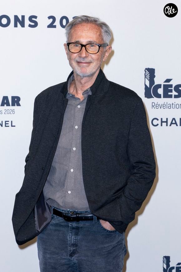 Thierry Lhermitte au photocall du dîner des Révélations César 2026 à l'Elysée Montmartre à Paris, France, le 19 janvier 2026.
 
© Olivier Borde / Bestimage