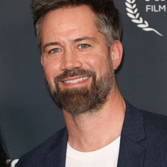 Pourtant, Emmanuel Moire est bien de retour dans le rôle de Louis XIV

Emmanuel Moire - People au Nikon Film Festival au cinéma Le Grand Rex à Paris. Le 27 avril 2024
© Coadic Guirec / Bestimage