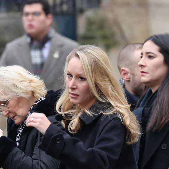Yann Le Pen et sa fille Marion Maréchal -  Arrivées à l'hommage à Jean-Marie Le Pen en l’église Notre-Dame du Val-de-Grâce à Paris le 16 janvier 2025.

© Cyril Moreau / Bestimage