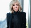 Première apparition Fashion Week pour Brigitte Macron !
Brigitte Macron au défilé Stella McCartney Femmes Automne/Hiver à Paris Backgrid USA / Bestimage