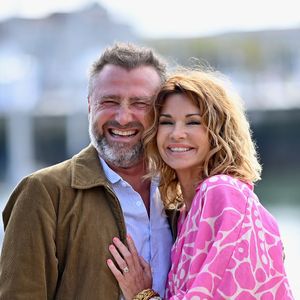 Après leur séparation, le complice d'Ingrid Chauvin dans "Demain nous appartient" a trouvé l'amour sur le plateau de la série...

Ingrid Chauvin, Alexandre Brasseur assistent au photocall "Demain Nous Appartient" lors du 25ème Festival de la Fiction de La Rochelle le 16 septembre 2023 à La Rochelle, France. Photo par Franck Castel/ABACAPRESS.COM