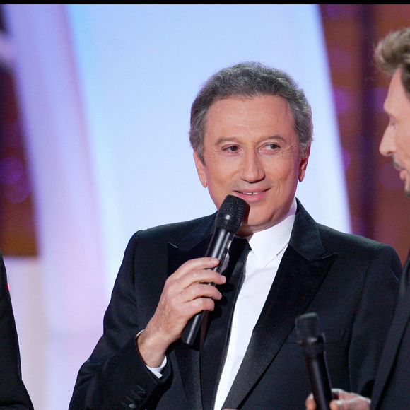 Archives - Laurent Gerra, Michel Drucker et Johnny Hallyday dans l'émission "Tenue de soirée" à Nantes Guillaume Gaffiot/Bestimage