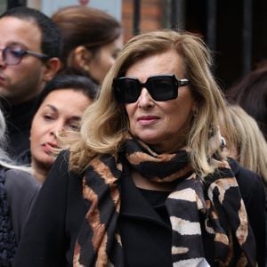 Exclusif - Valérie Trierweiler - Obsèques de Michel Michel en l'église Saint-Jean-de Montmartre à Paris le 16 octobre 2025. Michel Michel était le patron du légendaire du Banana Café à Paris. © Denis Guignebourg/Bestimage