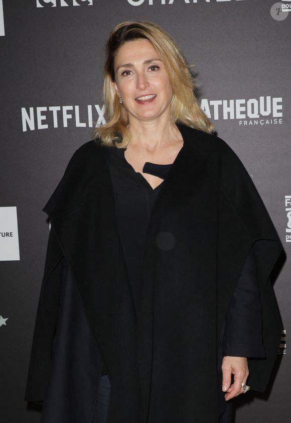 Julie Gayet - Avant-première du film d'horreur  "The Substance" à la cinémathèque française à Paris le 5 novembre 2024. © Coadic Guirec/Bestimage