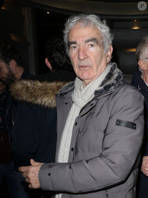 Exclusif - Raymond Domenech - Célébrités assistent au spectacle "Authentique" de Ary Abittan à la Cigale à Paris les 18, 19, 22 et 23 février 2025. © Coadic Guirec/Bestimage