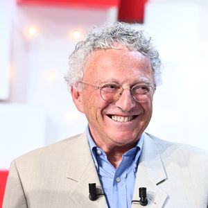 Exclusif - Nelson Monfort - Enregistrement de l'émission "Vivement dimanche" au Studio Gabriel à Paris, présentée par M.Drucker et diffusée le 12 mai sur France 3
© Guillaume Gaffiot / Bestimage