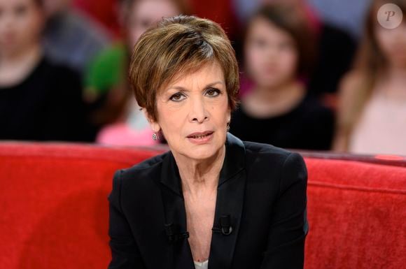 Catherine Laborde - Enregistrement de l'émission "Vivement Dimanche" à Paris le 10 février 2016 et qui sera diffusée le 14 février 2016.  © Coadic Guirec/Bestimage