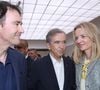 Discret et élégant, Bernard Arnault a réussi à monter le premier conglomérat de luxe au monde, et ainsi faire rayonner la France à l'international.
Bernard Arnault entre Antoine Arnault et Delphine Arnault (Présidente de Dior) - Défilé de mode Dior Homme, Collection Printemps / Été 2026, Front Row, dans le cadre de la Fashion Week de Paris, France, le 27 Juin 2025.
© Olivier Borde / Bertrand Rindoff / Bestimage