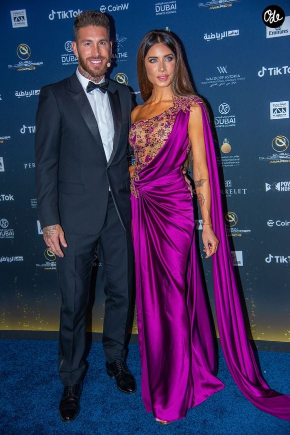 Très active sur les réseaux sociaux, l'épouse du footballeur partage régulièrement ses séances de sport afin d'encourager sa communauté à adopter un mode de vie plus actif.

Sergio Ramos et sa femme Pilar Rubio - Cérémonie de la 13ème édition des Globe Soccer Awards 2022 (Dubaï d'or) à Dubaï le 17 novembre 2022. © Nicolas Briquet / Bestimage
