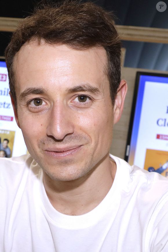 Hugo Clement - Festival du livre de Paris 2024 le 12 avril 2024.
© Cedric Perrin / Bestimage