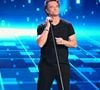 Aux côtés de la commandante Anna Charou (Lubna Azabal), il se lance dans une traque haletante pour arrêter un tueur en série qui ensanglante la région. 

Exclusif - David Hallyday lors de l'enregistrement de l'émission "Famille je vous aime" présentée par M. Drucker et qui sera diffusée le 13 juin 2025 sur France 3, aux Studios rive gauche à Paris, France, le 15 avril 2025. © Clovis-Gaffiot/Bestimage