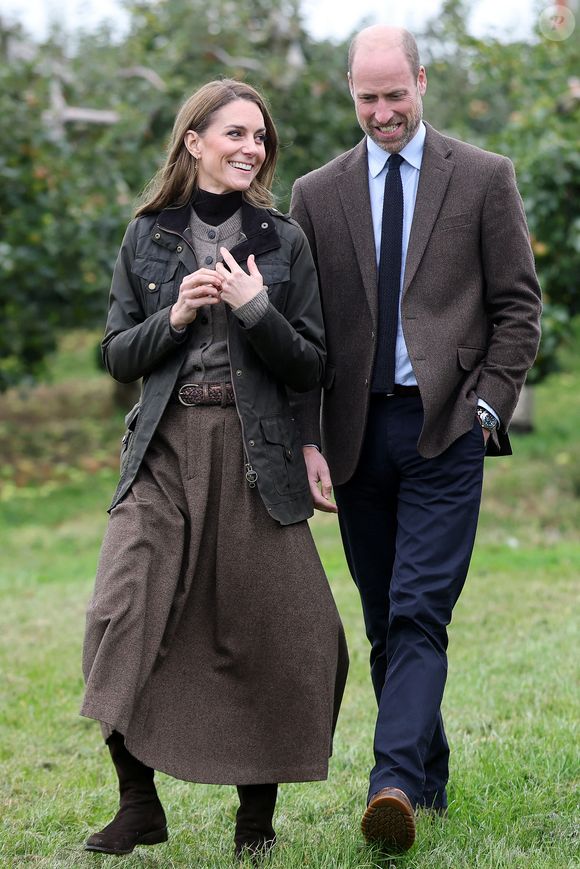 Les retrouvailles ont été immortalisées sur les réseaux sociaux.

Le Prince et la Princesse de Galles lors d'une visite à Mallon Linen près de Cookstown dans le Co Tyrone, une exploitation agricole familiale qui rétablit une chaîne d'approvisionnement transparente du lin au lin en Irlande du Nord. Mardi 14 octobre 2025. Photo by Samir Hussein/PA Wire/ABACAPRESS.COM