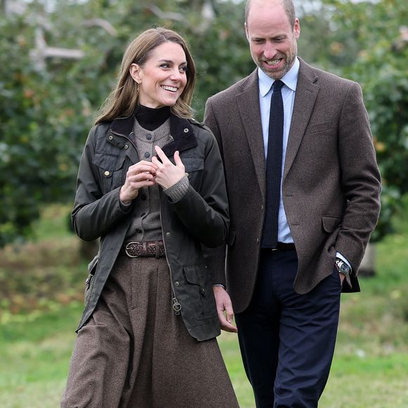 Les retrouvailles ont été immortalisées sur les réseaux sociaux.

Le Prince et la Princesse de Galles lors d'une visite à Mallon Linen près de Cookstown dans le Co Tyrone, une exploitation agricole familiale qui rétablit une chaîne d'approvisionnement transparente du lin au lin en Irlande du Nord. Mardi 14 octobre 2025. Photo by Samir Hussein/PA Wire/ABACAPRESS.COM