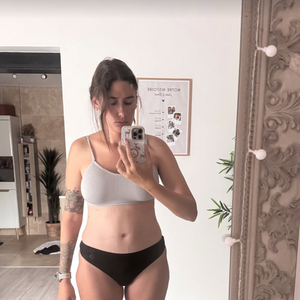 Elle attribue cette évolution à la musculation et à une prise de muscle.

Capture Instagram - Jesta Hillmann