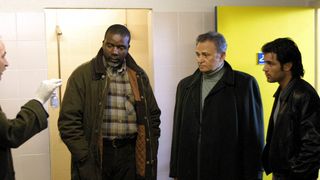 "Mon Jacques tu es parti" : Jacques Martial (Navarro) accompagné par son époux une dernière fois, cérémonie et recueillement à Paris