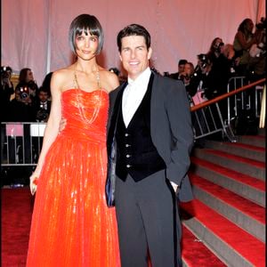 Katie Holmes et Tom Cruise - Soirée de gala au MET à New York pour l'exposition "Superheroes : Fashion & Fantasy"  SGP / BESTIMAGE