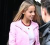 Pour cette métamorphose, Giulia a poussé les portes du salon "Joker Beauty". Au programme ? Soins botox, protocole K18 ou encore masque au charbon actif.

La famille Sarkozy réunie au restaurant du "Four Seasons Hôtel George V" pour l'anniversaire de Giulia Sarkozy à Paris, France, le 19 octobre 2025. 

©Bestimage ©