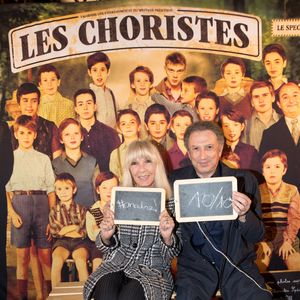 Exclusif - Michel Drucker et sa femme Dany Saval à la générale du spectacle musical Les Choristes au théâtre des Folies Bergère à Paris, France, le 2 mars 2017. Treize ans après le succès mondial du film Les Choristes (15 millions d'entrées en salle, 4 millions d'albums vendus, 2 nominations aux Oscars, 2 César), Christophe Barratier a adapté et mis en scène le spectacle qui sera aux Folies Bergère jusqu'à l'été, puis en tournée dans toute la France à partir de septembre. © Gorassini-Moreau/Bestimage