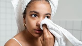 Crème hydratante : Pourquoi il vaut mieux l’appliquer sur peau encore humide ?