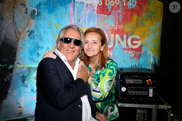 Exclusif - Gilbert Montagné et sa femme Nikole en coulisses de l'enregistrement de l'émission "M6 sur son 31", présentée par Elodie Gossuin.

© Cédric Perrin / Bestimage
