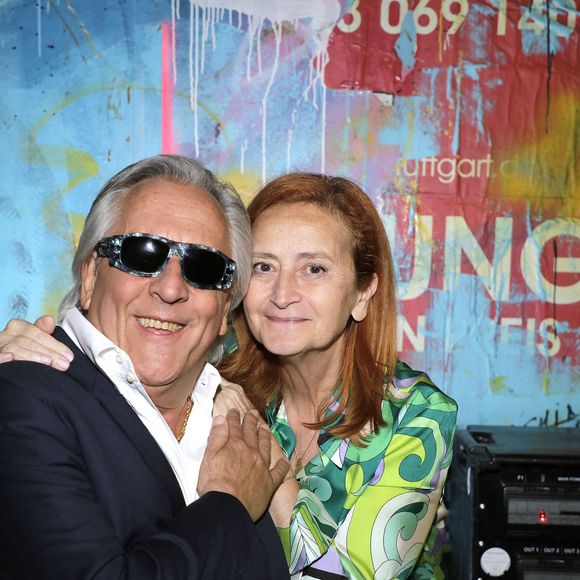 Exclusif - Gilbert Montagné et sa femme Nikole en coulisses de l'enregistrement de l'émission "M6 sur son 31", présentée par Elodie Gossuin.

© Cédric Perrin / Bestimage