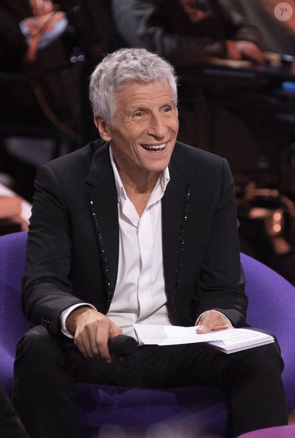 Il a expliqué que l’émission serait proposée en best of le samedi 23 mai 2026, avant une interruption complète à partir du lundi 25 mai. 

Nagui, le 6 décembre 2025 au Studio du Lendit, La Plaine Saint Denis (93), France. Photo par Vincent Gramain/Abaca