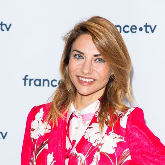 Ariane Brodier lors du photocall dans le cadre de la conférence de presse de France Télévisions au Pavillon Gabriel à Paris, France, le 24 août 2021. © Pierre Perusseau/Bestimage