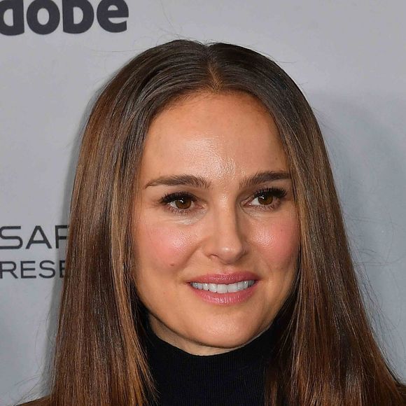 Le futur papa a réagi auprès du Télégramme.
Natalie Portman assiste à la première du film "The Gallerist" lors du Festival du Film de Sundance 2026 au Eccles Center Theater le 24 janvier 2026 à Park City, Utah.