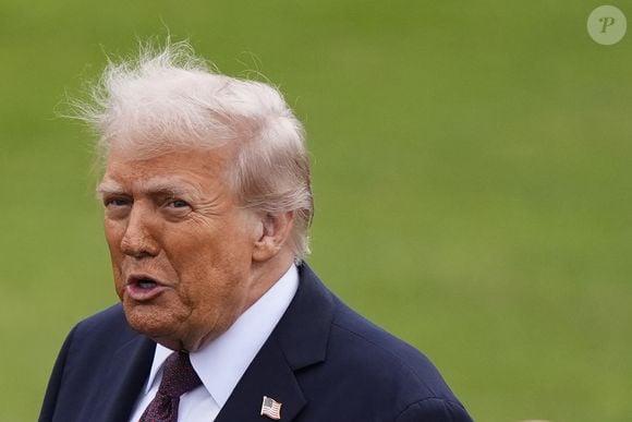 L'époux de Melania Trump en a profité pour complimenter la princesse de Galles.

Donald Trump durant la cérémonie de bienvenue organisée au château de Windsor. ©PA Photo/ Bestimage