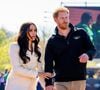 L’occasion de voir que le le fils de Meghan Markle et du prince Harry ressemble déjà beaucoup à son père et qu’il est déjà très grand pour son âge

Meghan Markle et le prince Harry à Londres.