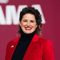 “Jamais mangé autant de pâtisseries” : Elodie Poux a perdu 24 kilos en ne se privant… de rien !