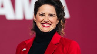 “Jamais mangé autant de pâtisseries” : Elodie Poux a perdu 24 kilos en ne se privant… de rien !