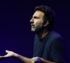 Avec humour, Madénian souligne la prouesse de Vianney : avoir réussi à dire à sa femme qu'il partait 9 mois en forêt pour construire une cabane... et qu'il comptait y rester !

Mathieu Madénian - " Rire pour Rêver " : la première soirée caritative de l'Association Princesse Margot au Casino de Paris le 29 septembre 2025.

© Anne-Sophie Guebey / Bestimage