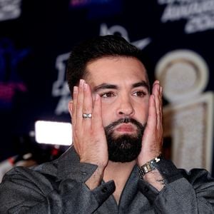 Kendji Girac au photocall de la 27ème édition des NRJ Music Awards au palais des Festivals de Cannes, France, le 31 octobre 2025. © Dominique Jacovides/Bestimage