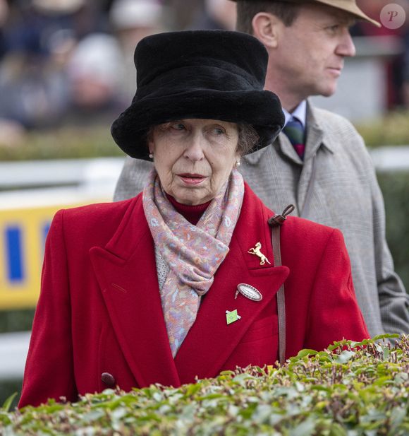 13 mars 2025.

Jour de la Saint-Patrick du Cheltenham Racing Festival 2025.
La princesse Anne assiste à la réunion.