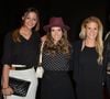 Maman d’Ella et d’Edan, Julia Flabat a fondé une famille avec Eddy Papeoo, ancien candidat de Secret Story 7. 

Exclusif - Julia Flabat, Capucine Anav, Sabrina Perquis (Secret Story 5), Célyne Durand - People au défilé "Maison Anoufa" Haute Couture collection Printemps-Eté 2015 lors de la Fashion Week à Paris