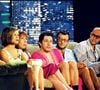Marina Foïs a reçu un cadeau exceptionnel d'Alain Chabat.


Alain Chabat et la troupe des Robins des Bois - Pascal Vincent, Marina Foïs, Élise Larnicol, Pierre-François Martin-Laval et Maurice Barthélemy - lors de la cérémonie des Sept d'Or.
AGENCE / BESTIMAGE