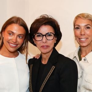 Exclusif - Rachida Dati, Ministre de la Culture avec Mathilde Favier et sa fille Heloise Agostinelli - R.Dati, ministre de la Culture, remet les insignes d'Officier dans l'ordre des Arts et des Lettres à G.Valli en marge de la fashion week Haute Couture Automne/Hiver 2025-2026 à Paris le 7 juillet 2025.

© Bertrand Rindoff / Bestimage