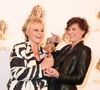 Muriel Robin (Molière d'honneur) et sa femme Anne Le Nen - Photocall des lauréats de la 37ème Nuit des Molières aux Folies Bergère à Paris le 4 mai 2026.

© Jack Tribeca / Bestimage
