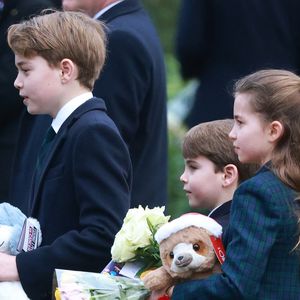 Prince Louis, Princesse Charlotte, Prince George - La famille royale britannique se rend à la messe de Noël à Sandringham le 25 décembre 2024.  Photo par Julien Burton / Bestimage