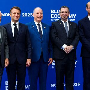 Le prince William a également posé avec Emmanuel Macron lors de cette journée mais aussi avec le président Lula récemment invité à l'Élysée et Rodrigo Chaves, Président de la République du Costa Rica. @PA Photos/ABACA