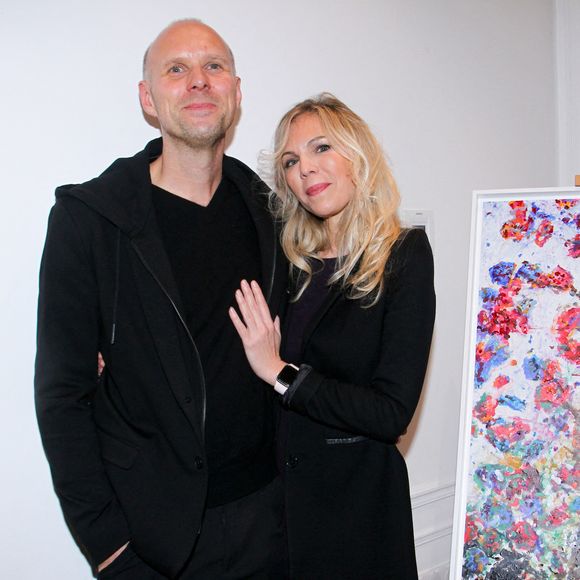 Laurence Auzière et son compagnon Matthieu Gasser lors de la soirée de vernissage de l'exposition du duo d'artistes Laurence Graffensttaden (Matthieu Gasser et Laurence Auzière) (Edition Florentin) à la boutique Steinway & Sons à Paris le 25 novembre 2024.

© Philippe Baldini / Bestimage