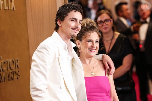 Los Angeles, CA 32nd Annual Actor Awards Presented by SAG-AFTRA (formerly Screen Actors Guild Awards) held at the Shrine Auditorium and Expo Hall on March 1, 2026, in Los Angeles, California, United States.



Sur la photo : Timothee Chalamet, Timothée Chalamet, Nicole Flender