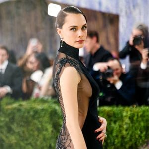 Cara Delevingne au Met Gala 2026, célébrant "Costume Art" au Metropolitan Museum of Art à New York.

©Bestimage