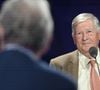 À 85 ans, le célèbre journaliste politique Alain Duhamel est riche d’une carrière de 60 ans à laquelle il a mis un terme.
Alain Duhamel lors de la conférence de presse de BFM TV à Paris. Photo : Eliot Blondet/ABACAPRESS.COM