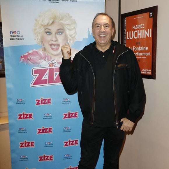 Exclusif - Jean-Marc Morandini - People au spectacle "Zize Best-Of" au Théâtre des Mathurins à Paris le 30 novembre 2022. © Marc Ausset-Lacroix/Bestimage
