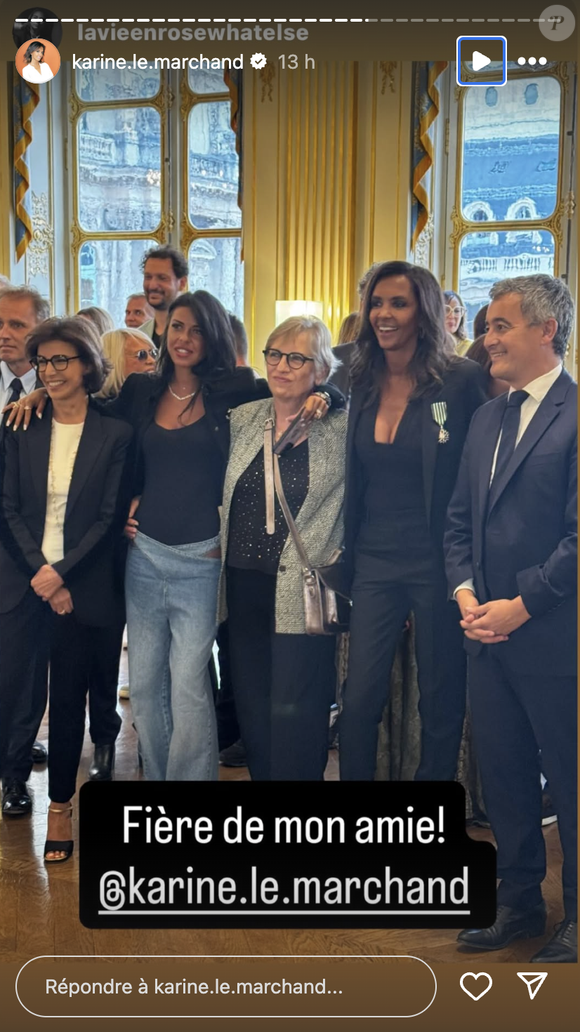 Gad Elmaleh mais aussi Estelle Denis lui ont rendu hommage sur Instagram pour lui faire savoir à quel point ils sont fiers d'elle.  

Karine Le Marchand a reçu des mains de Rachida Dati, la ministre de la Culture, la médaille de Chevalier des Arts et Lettres lundi 22 septembre 2025 à Paris via Instagram @karine.le.marchand